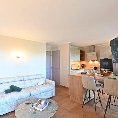 Village Cap Esterel - L'esquinade-109 By Interhome