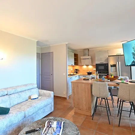 Village Cap Esterel - L'esquinade-109 By Interhome